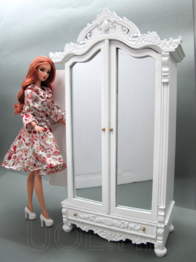 1:6 Scale White Armoire For Barbie/Fashion Royalty Doll