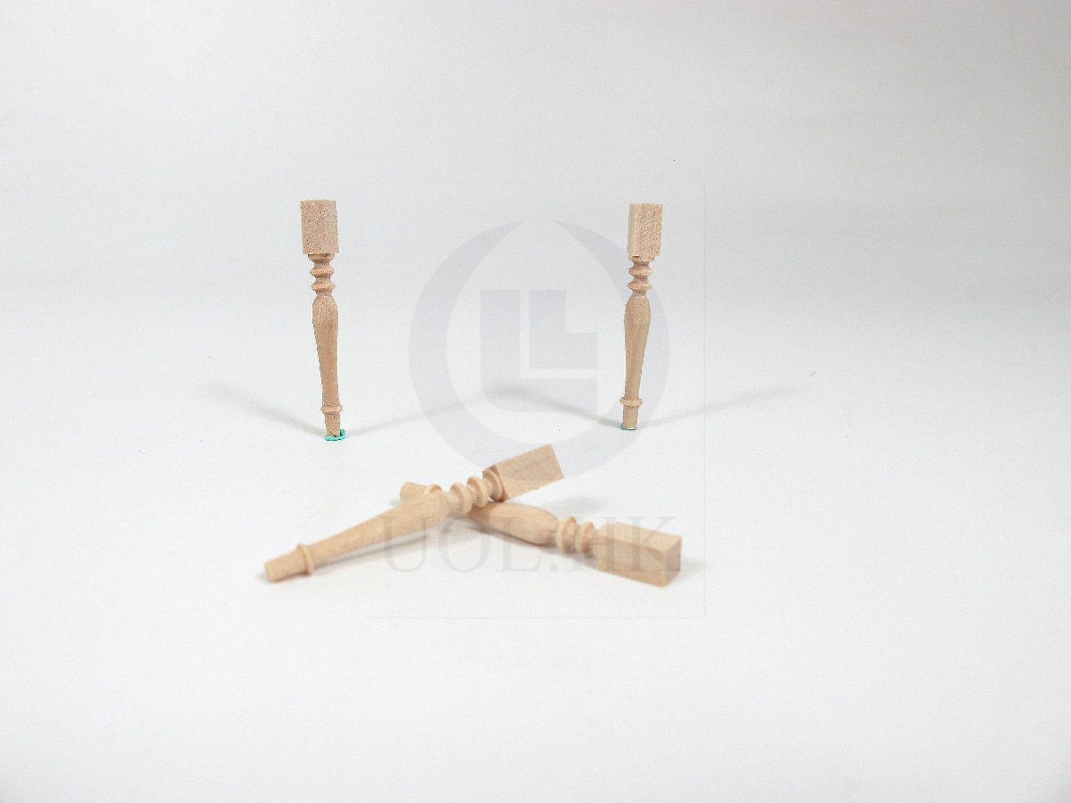 4 Pieces Of 1:12 Miniature Wooden Chair Legs (Y-13)