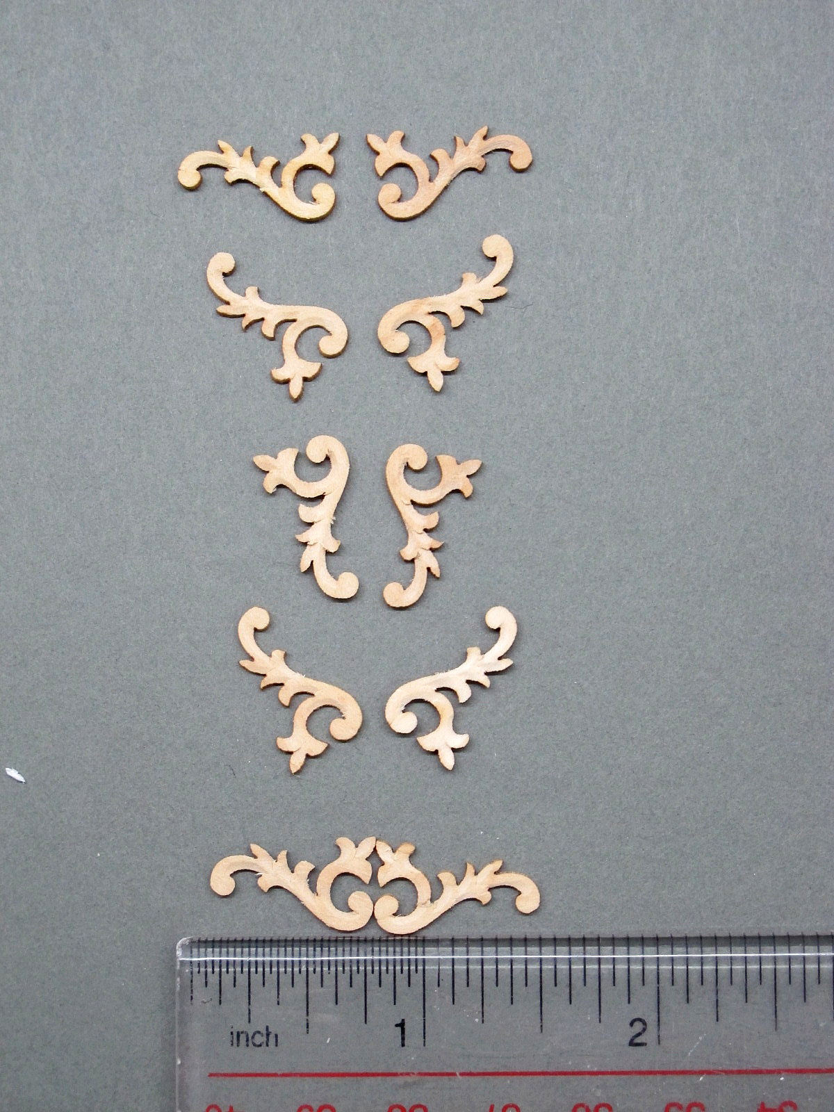 Doll house Woodworking Decorative Carved Trim[Unpainted]